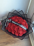 Girlfriend package, 30 glitter roses