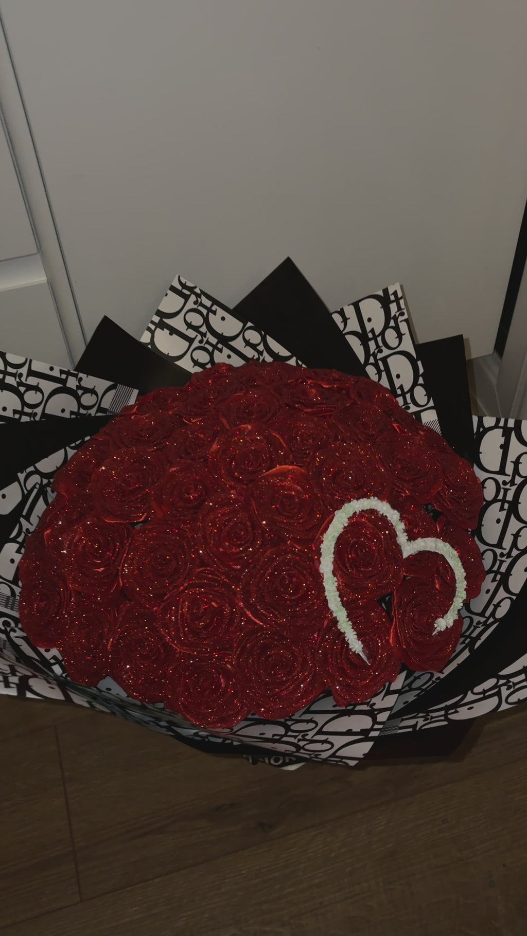 Large glitter rose bouquet